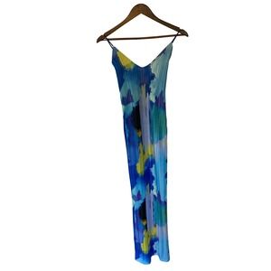 PrettyLittleThing Women Y2K Abstract Print Plisse Maxi Dress 6 Blue Strappy Chic